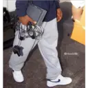 ملصق