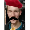 ملصق